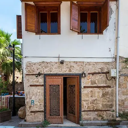 Efsali Triplex Daire Antalya